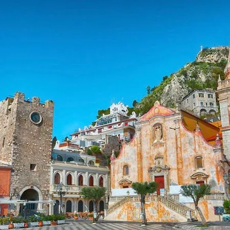 In Center Tao Apartman Taormina